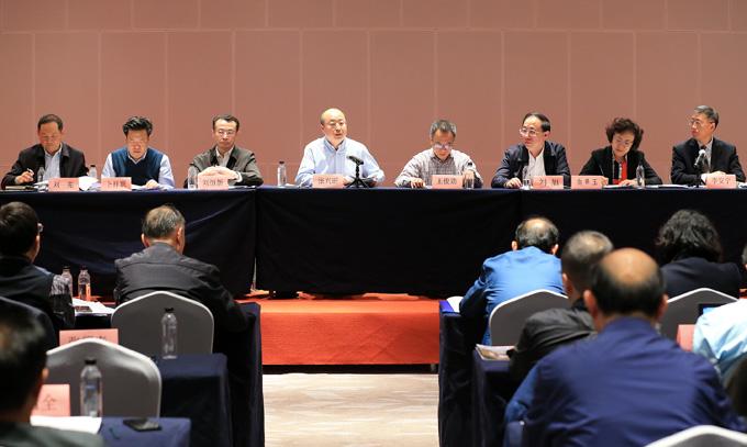 精准资料提供，关于最新版的详细解答、解释与落实策略到2025年