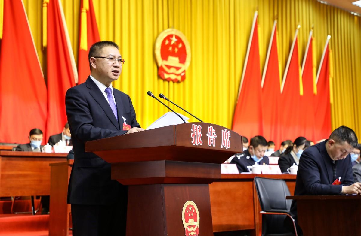 迈向2025，正版资料免费公开，精选解析与落实策略