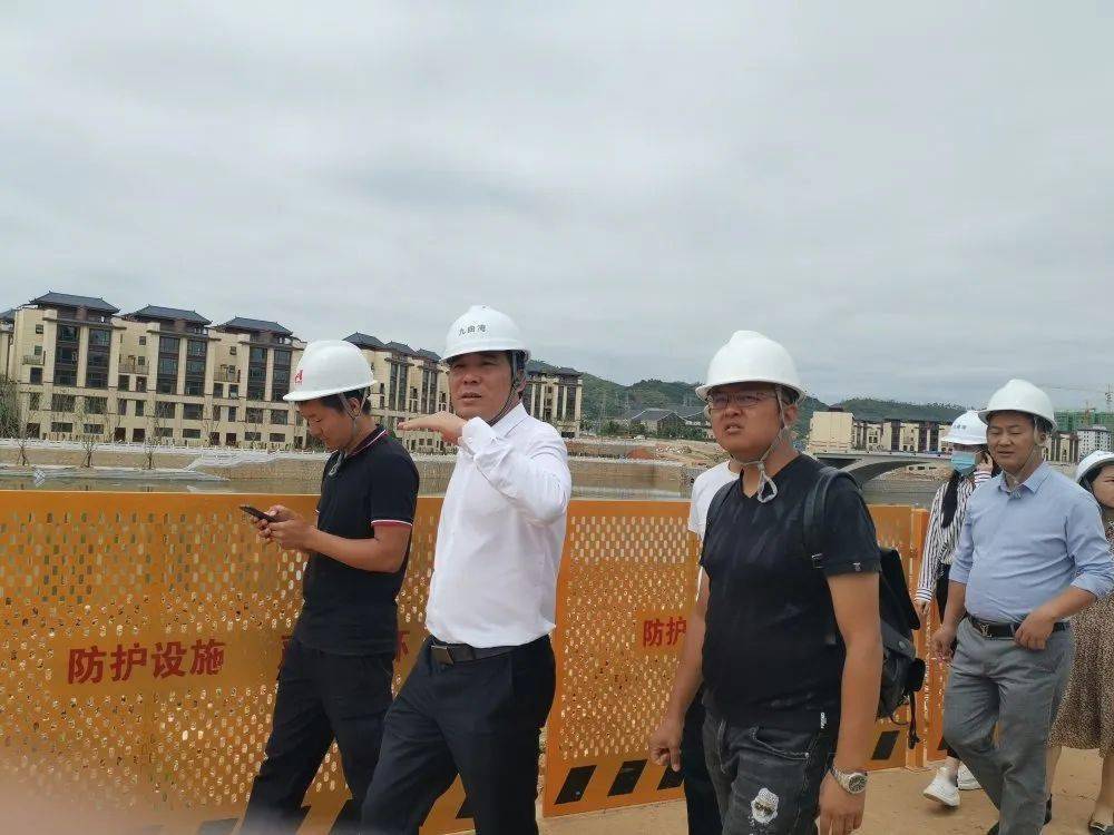 澳门正版资料与免费资料的全面释义与落实策略，迈向2025年的探索之旅
